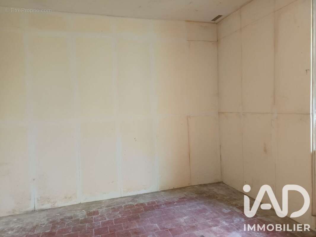Maison 47 m² à Saint-Loup-Des-Chaumes  - photo 9