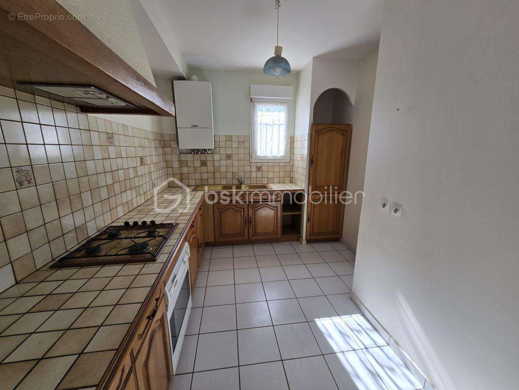 Appartement à SAINT-PAUL-TROIS-CHATEAUX