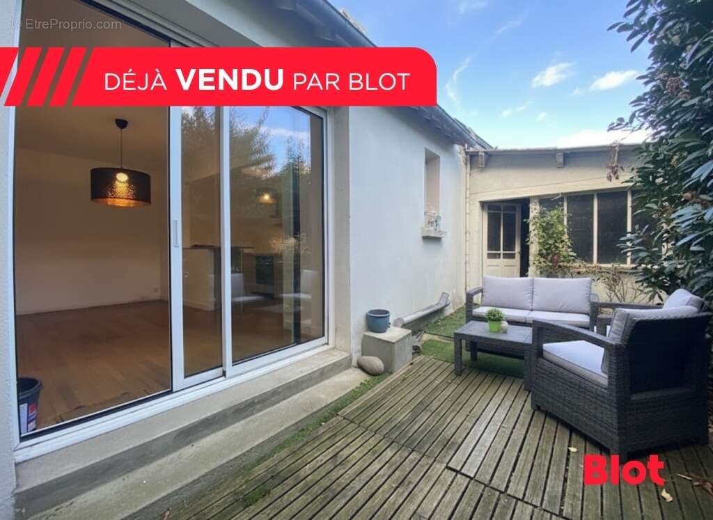 Maison à PIRE-SUR-SEICHE