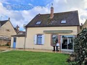 Maison à BREZOLLES