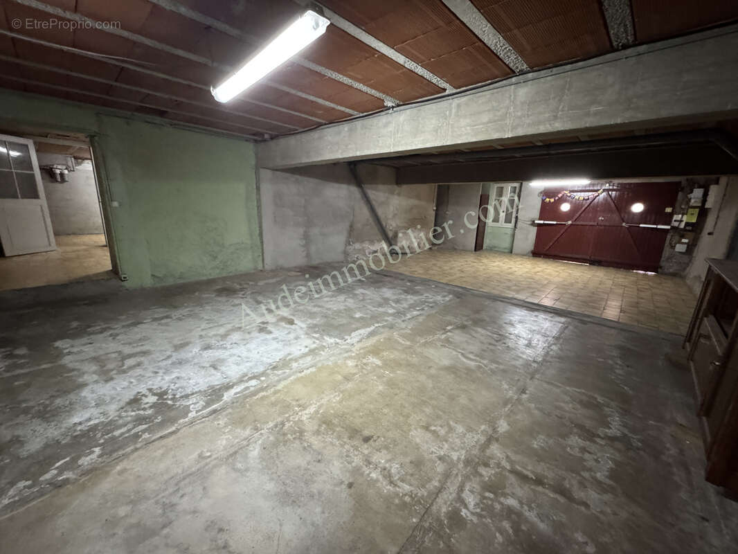 Maison avec piscine et hangar - photo 21