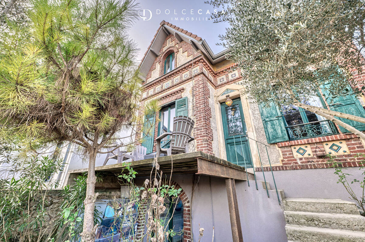 Maison à LE PERREUX-SUR-MARNE