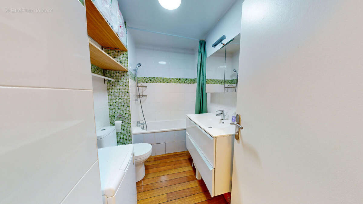 Appartement à AUBERVILLIERS