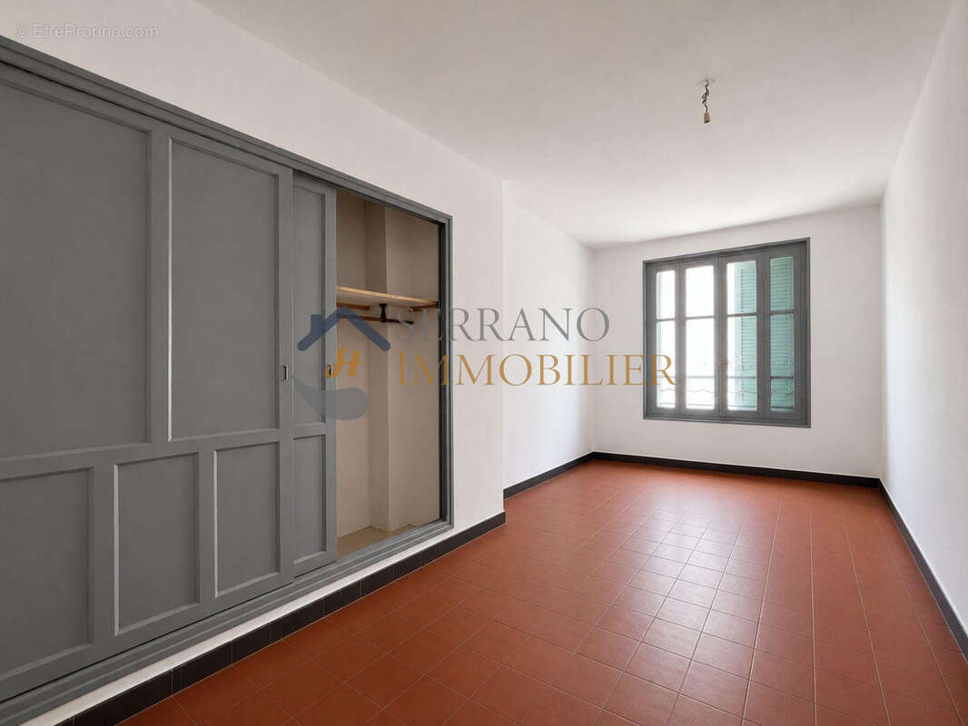 Appartement à BEAUCAIRE