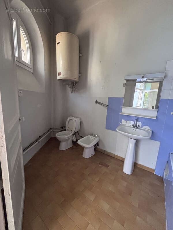 Appartement à SALON-DE-PROVENCE