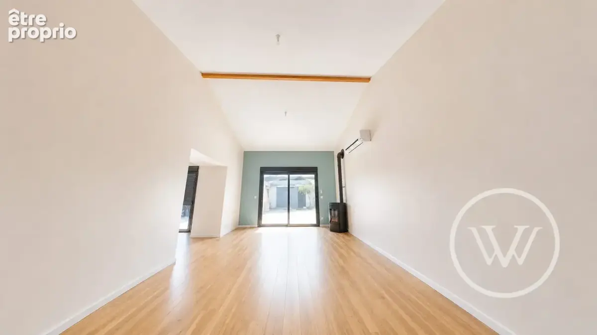 Maison 115 m² à Saint-Clair-Du-Rhone  - photo 3