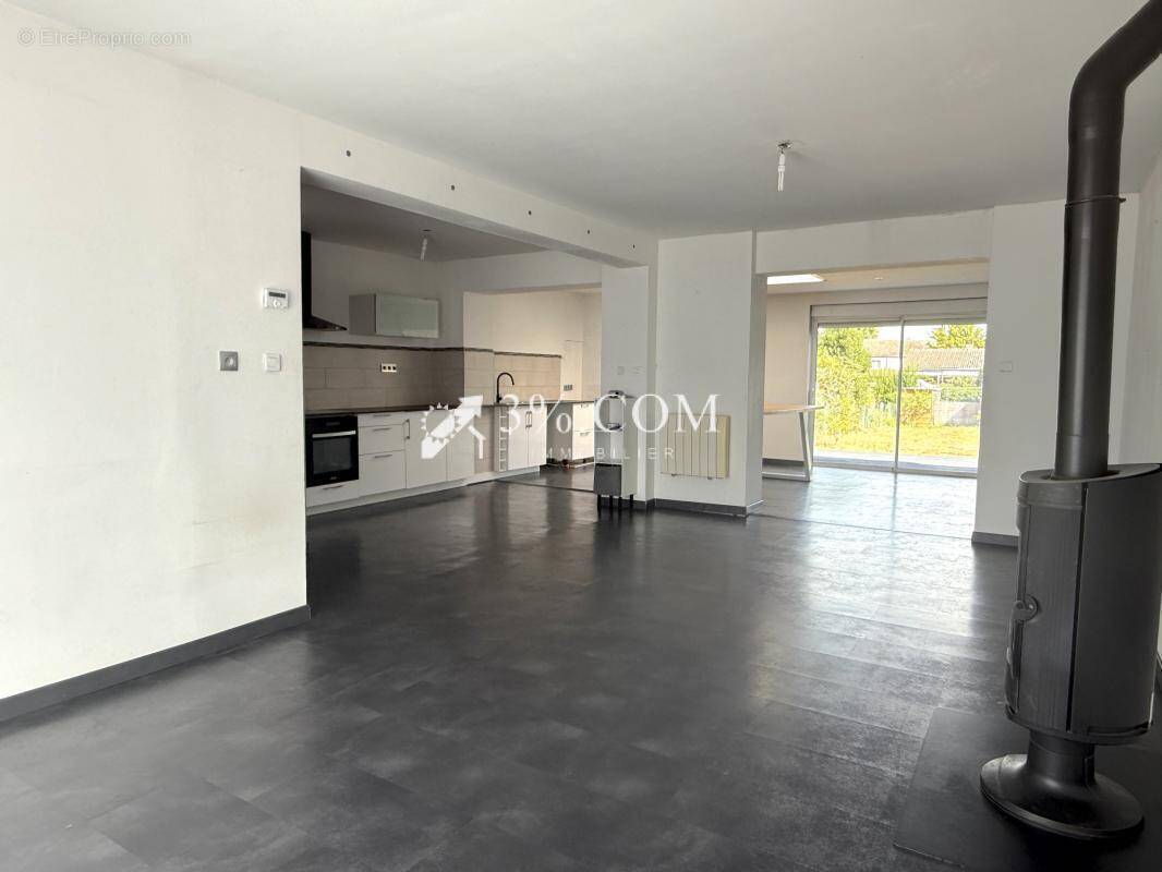 Maison à WERVICQ-SUD