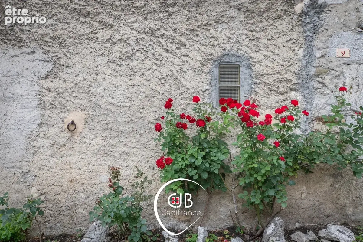 Cruet – Maison 62 m² avec atelier, jardin et combles aménageables - photo 17