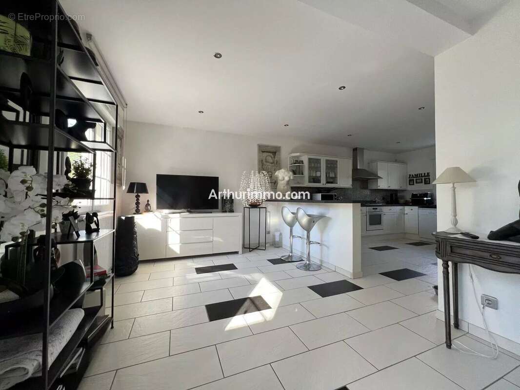 Maison à SUCY-EN-BRIE