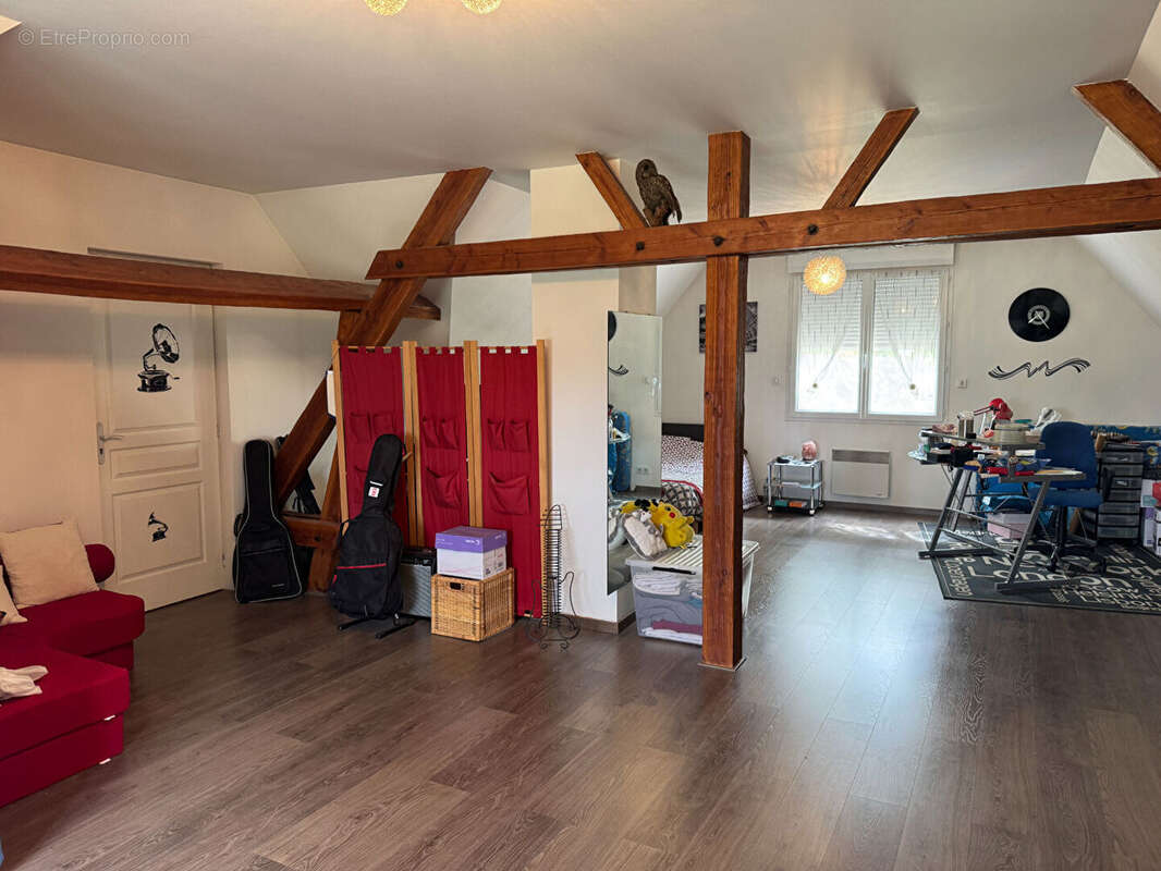 Maison à AVERMES