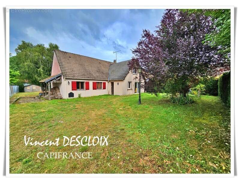 Maison à MONTSAUCHE-LES-SETTONS