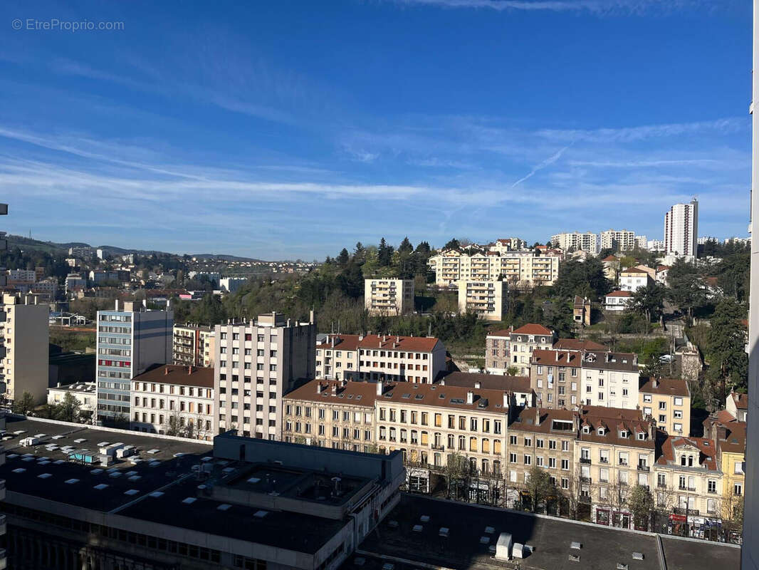Photo 3 - Appartement à SAINT-ETIENNE