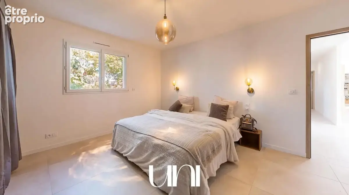 Maison 5 pièces de 135 m2 avec belle hauteur sous plafond - photo 17
