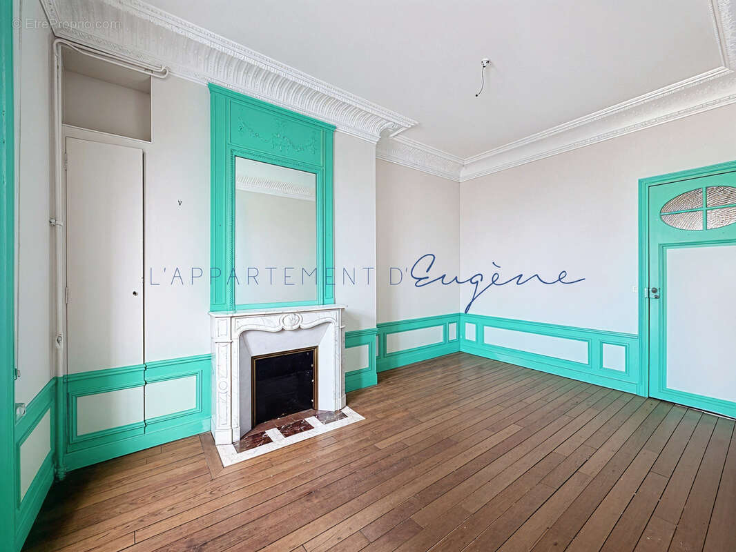 Appartement à PARIS-4E
