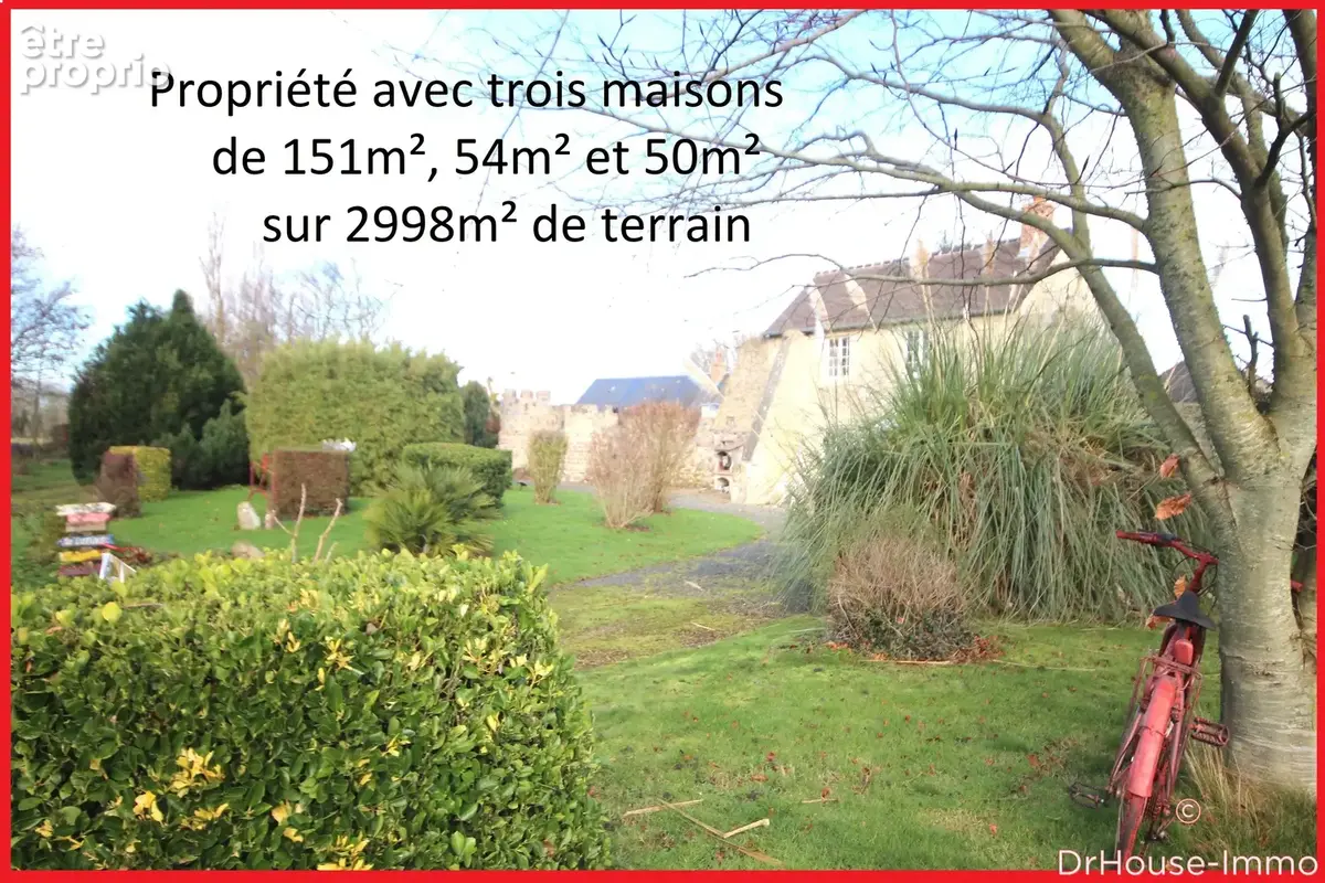 Maison 14 pièces 255 m² à vendre à Port-En-Bessin-Huppain (14520) - photo 2