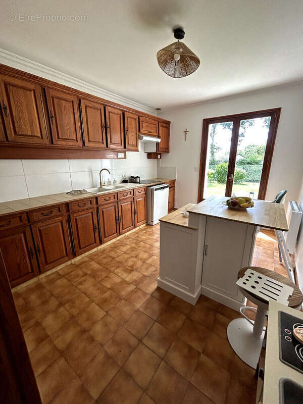 FOUESNANT - Proche centre Maison  4 Chambres  vie de plain pied - photo 4