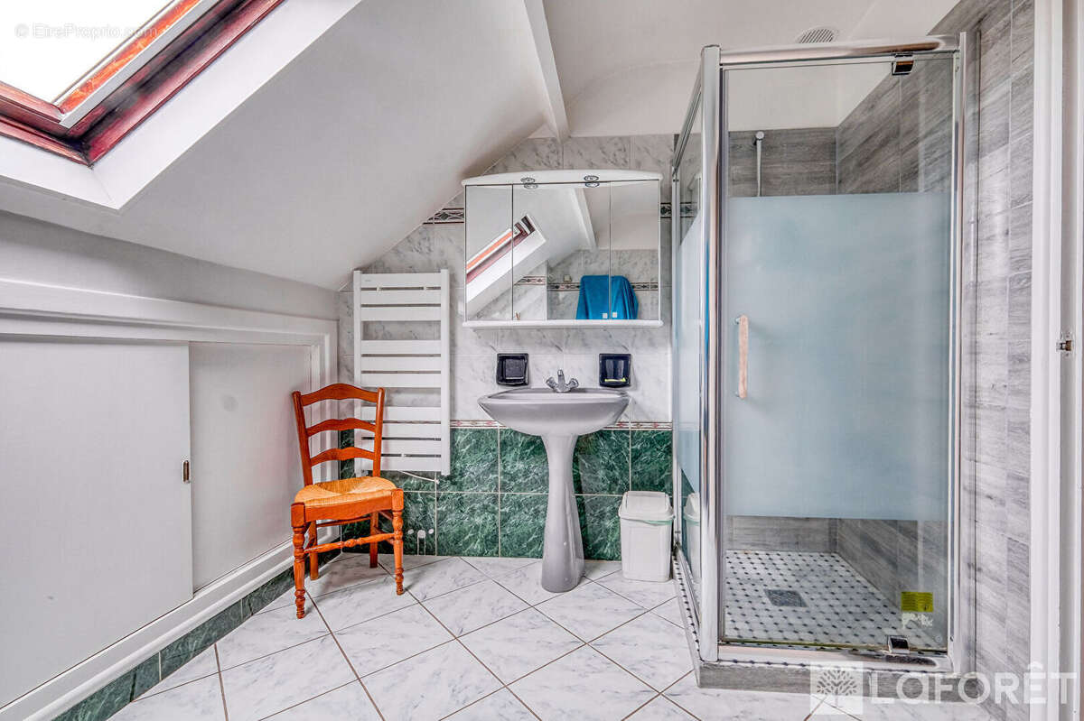 Maison à LIVRY-GARGAN