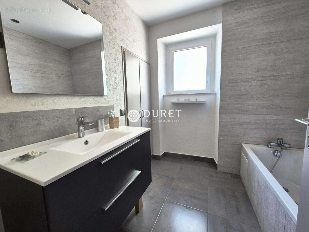 Maison 136 m² à Clisson  - photo 7