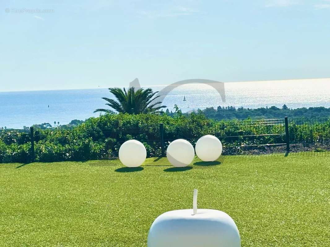 Maison à VILLENEUVE-LOUBET