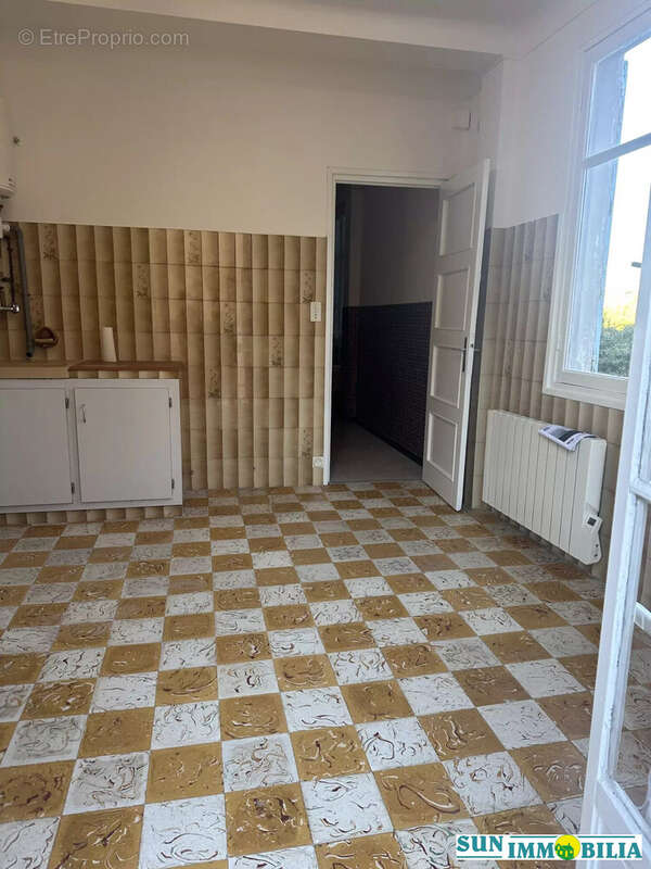 Maison à SAINT-LAURENT-DU-VAR