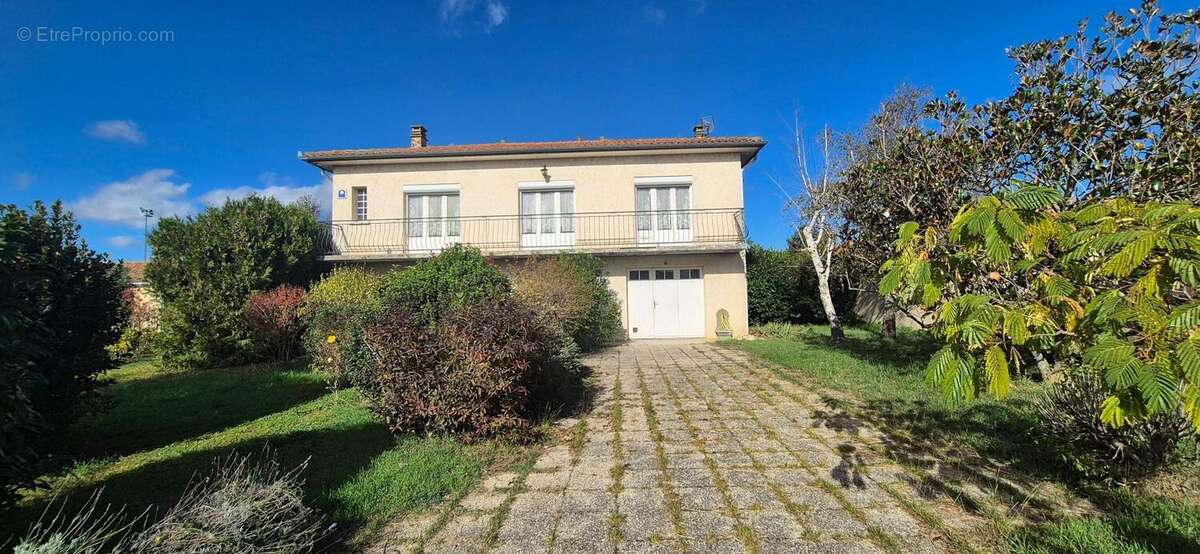Maison à EAUNES