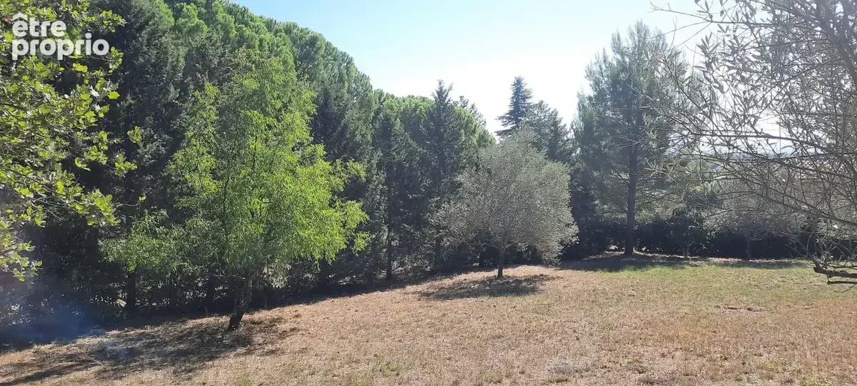 Photo Terrain à Sarrians au prix de 189 000€