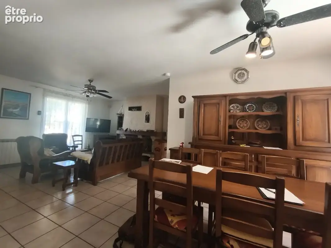 MÈZE  Maison T4 de plain-pied de 82m² avec garage, terrasse et terrain de 372m² piscinable - photo 4