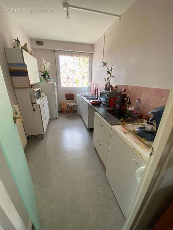 Appartement 51 m² à Le Creusot  - photo 4