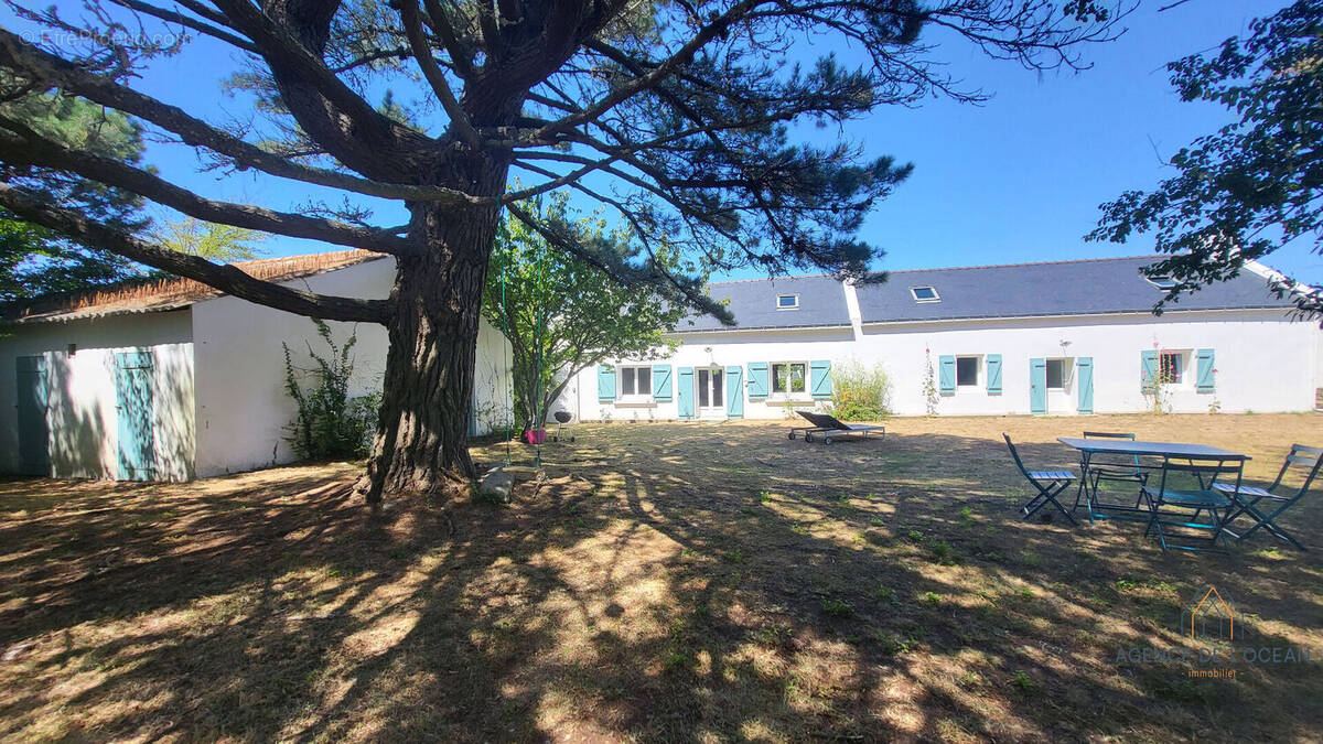 Maison à LE PALAIS