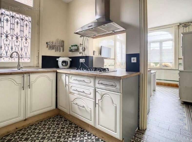 Maison à LA CHAPELLE-D&#039;ARMENTIERES