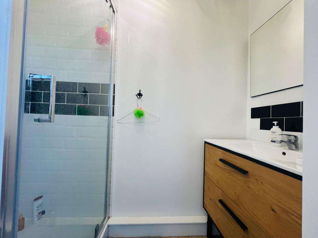 Appartement à SAINT-SEBASTIEN-SUR-LOIRE