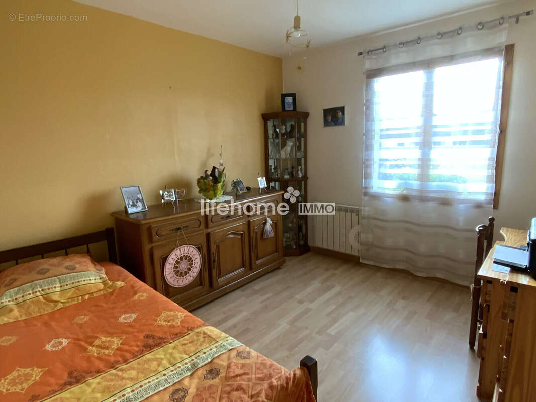 Maison à VILLEDIEU-SUR-INDRE