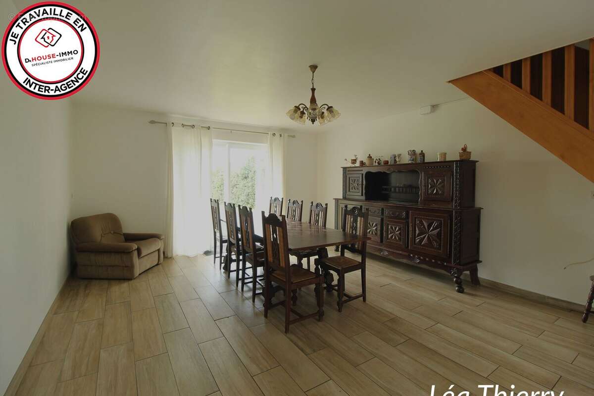 Maison 300 m² à Lyons-La-Foret  - photo 4