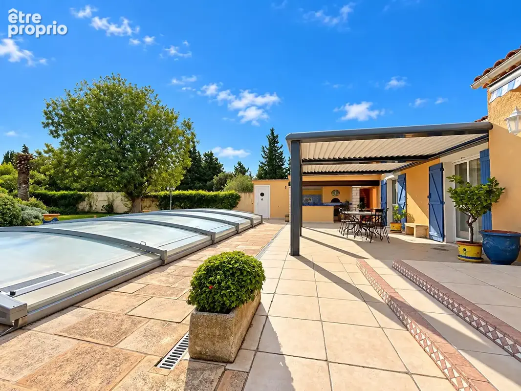 ARLES - Pont de Crau Villa de 129 m² - photo 1