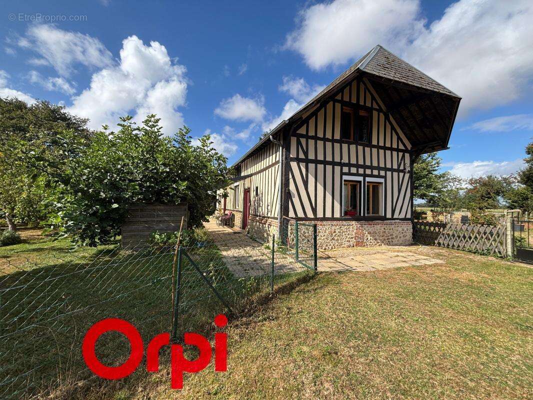 Maison à BERNAY