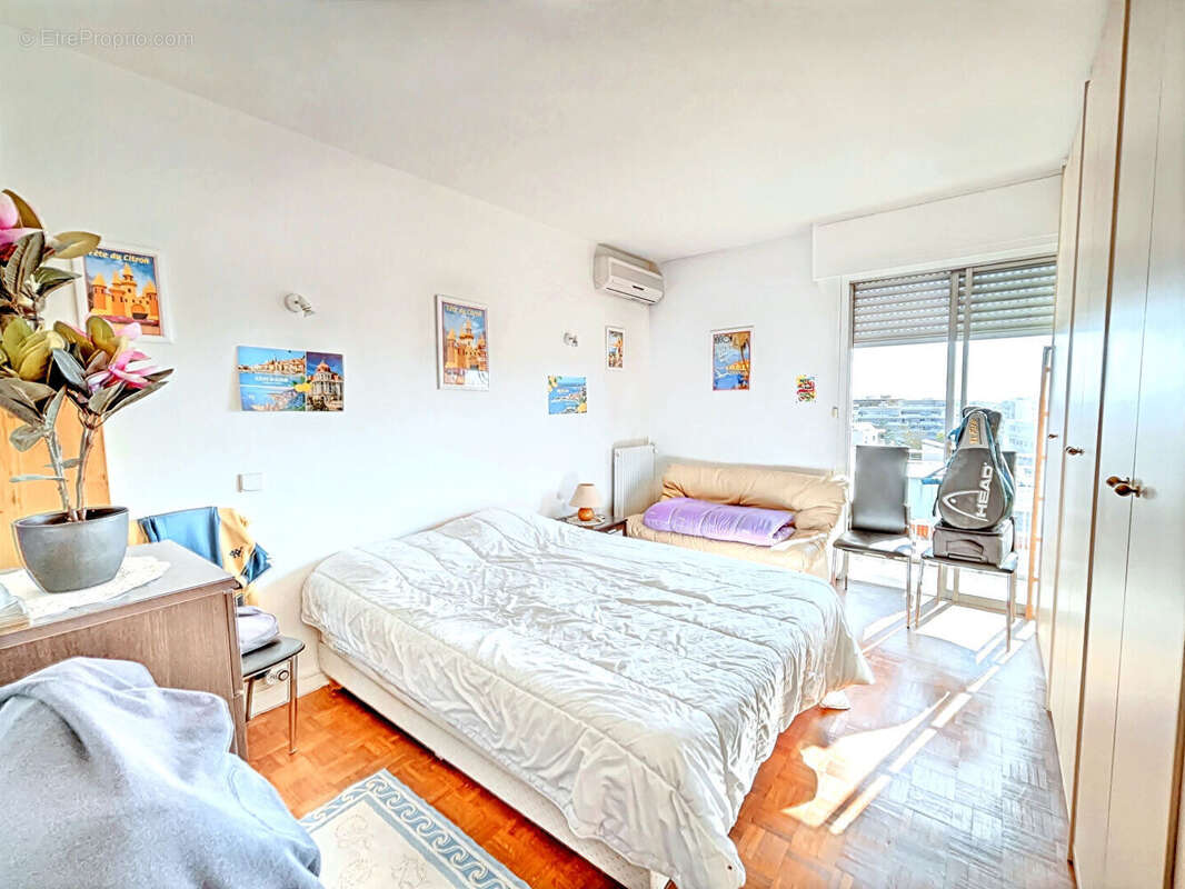 Appartement à CAGNES-SUR-MER