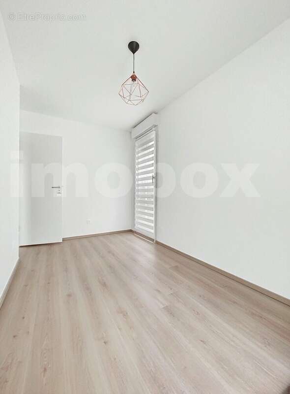 charlotte-hillaire_00004 - Appartement à SAINT-GEREON