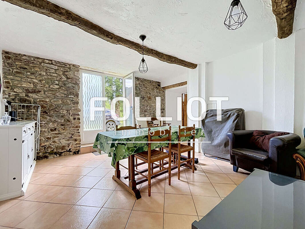 A vendre - Maison - Montaigu Les Bois - Idéal activité de gîte / chambres d'hôtes - photo 6
