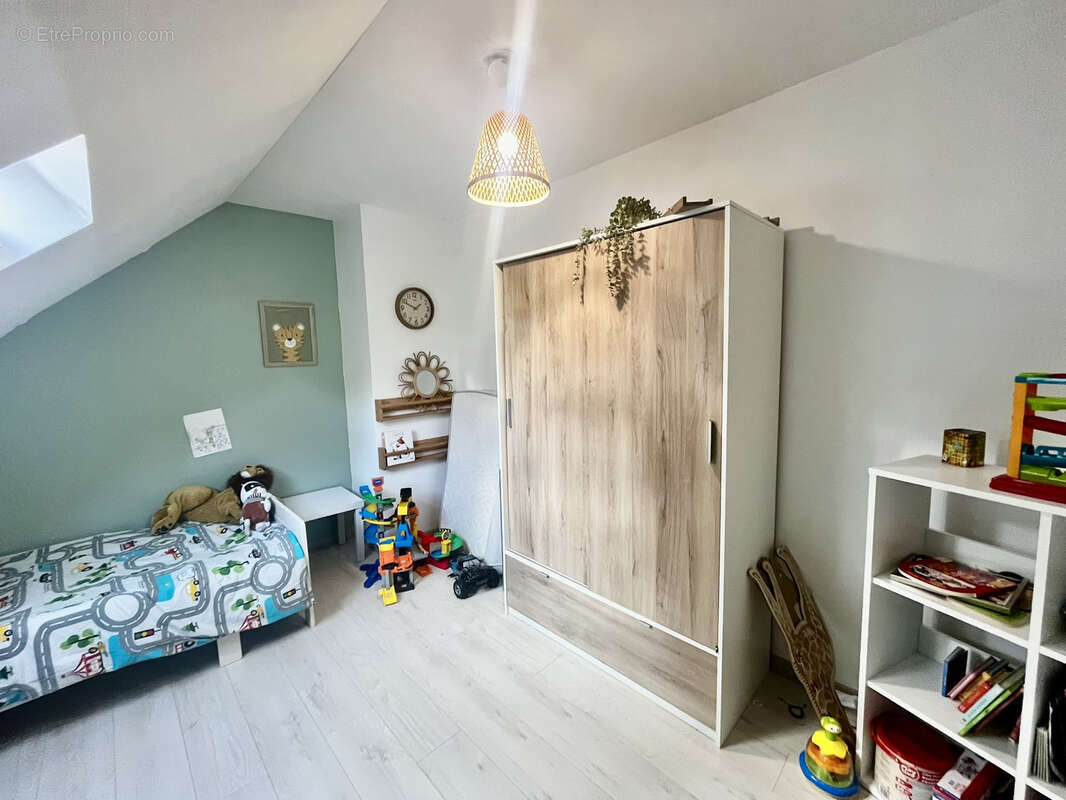 Maison à COULOMMIERS