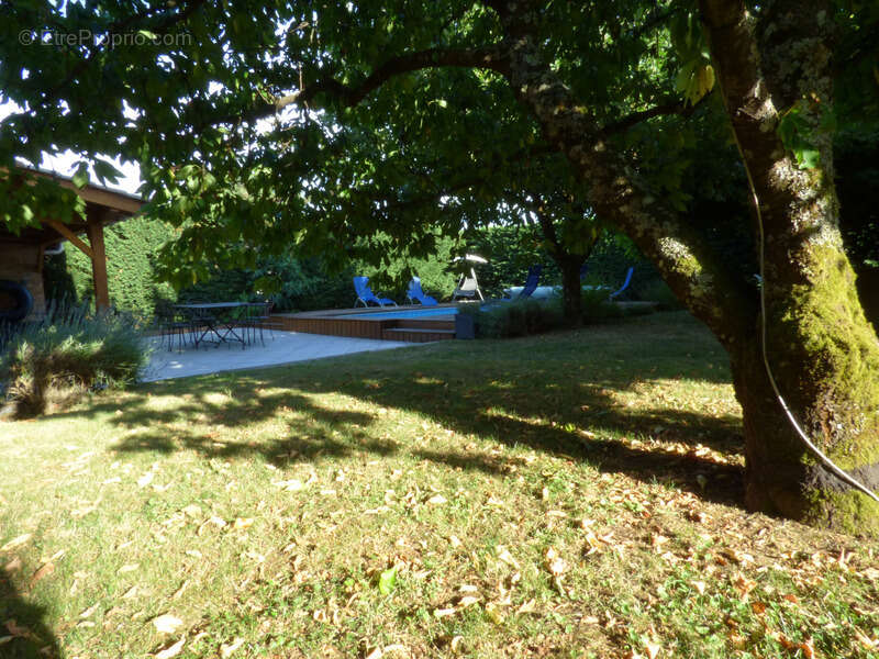 Maison à vendre 5 pièces BELLEVILLE EN BEAUJOLAIS (69) - Terrain de 1000 m2 - photo 14