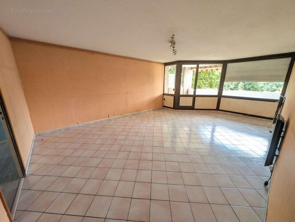 Appartement à LA RAVOIRE