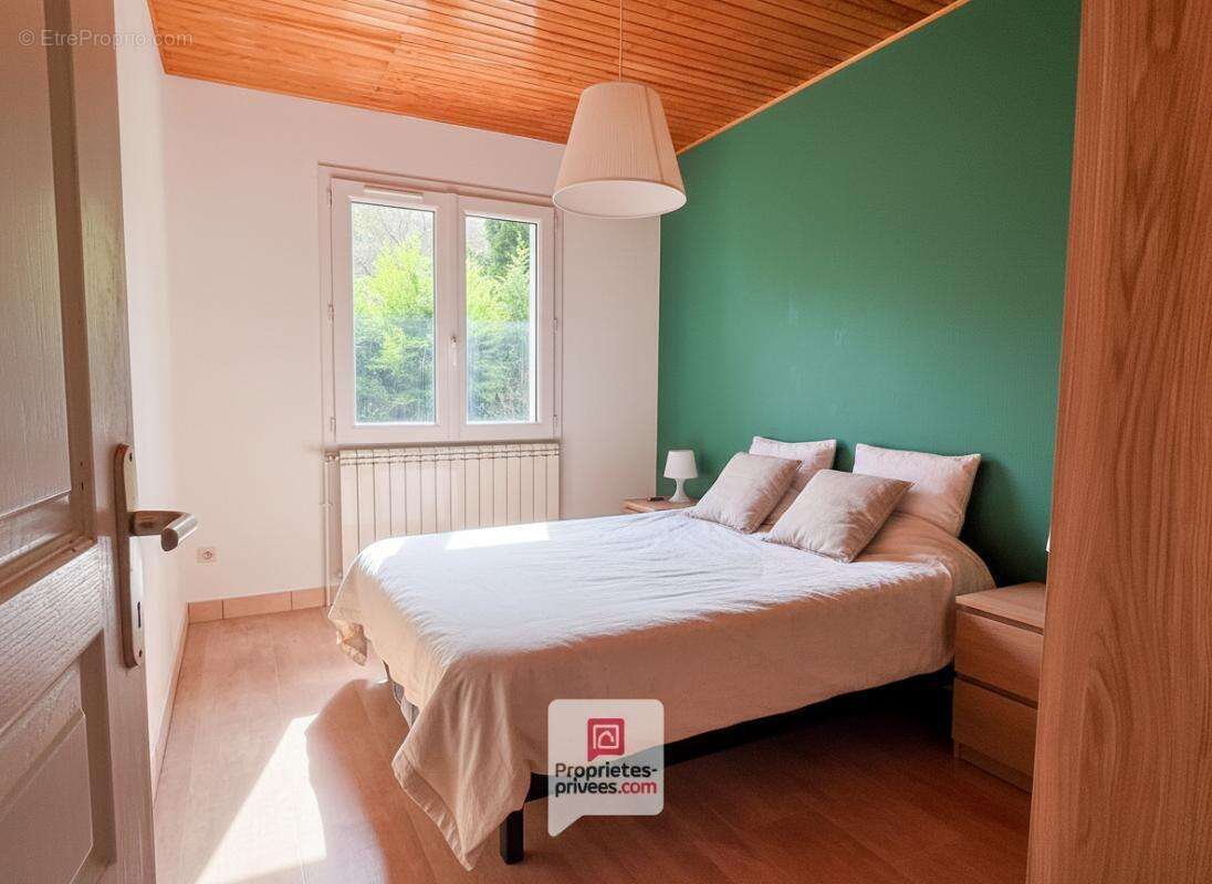 Appartement à GIERES