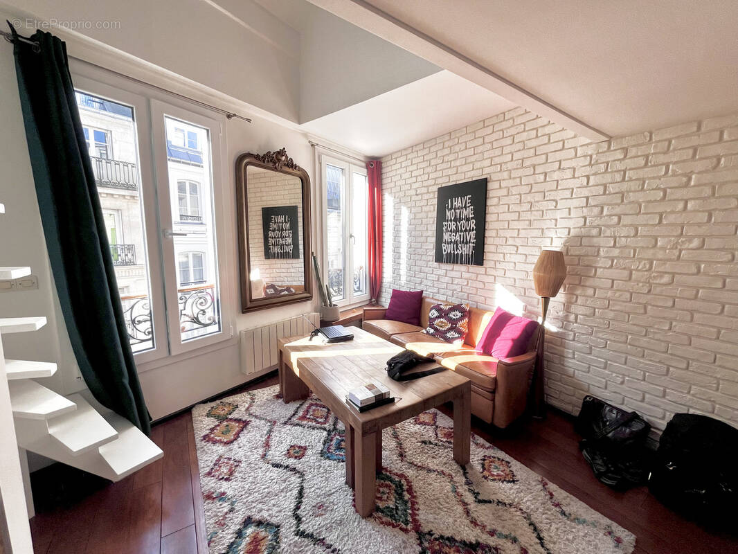 Appartement à PARIS-9E