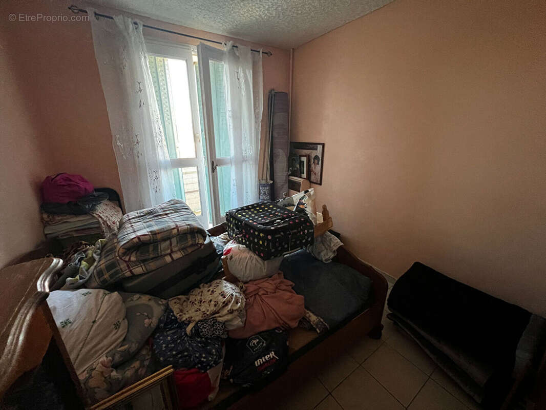 Appartement à SORGUES