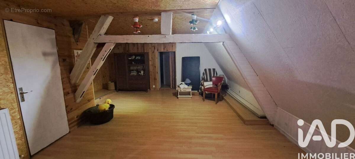 Photo 2 - Maison à SAINT-PIERRE-D'EYRAUD