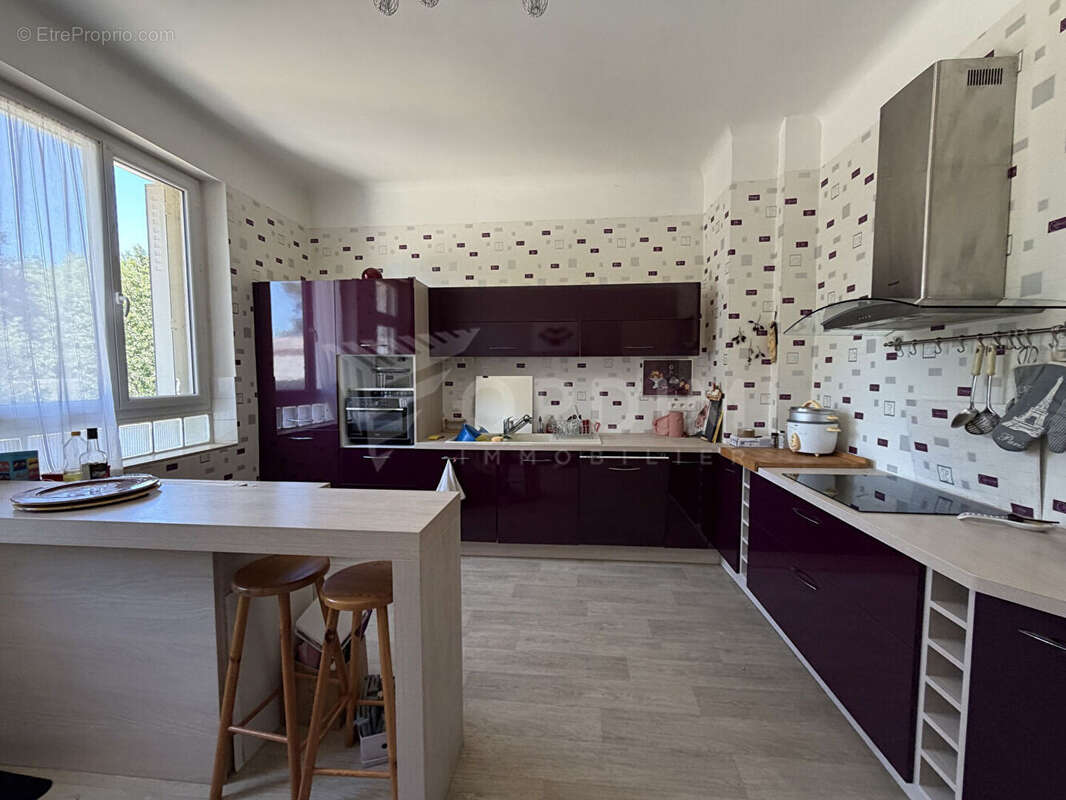 Maison à COSNE-COURS-SUR-LOIRE
