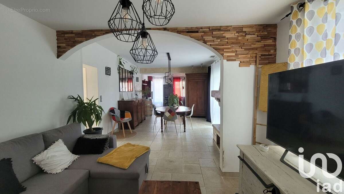 Photo 4 - Maison à LES EGLISOTTES-ET-CHALAURES