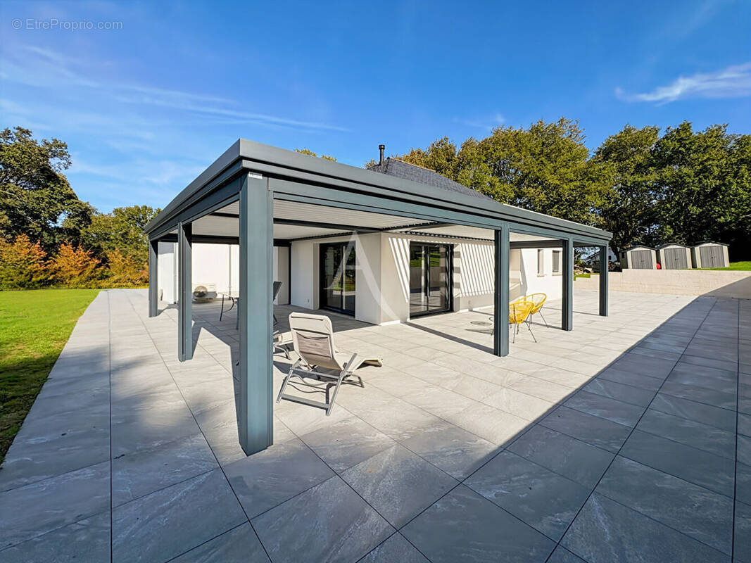 Maison à GRAND-CHAMP