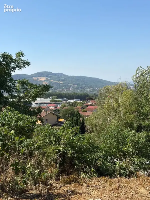 Massieux - Terrain à batir de 750 m2 avec vue - photo 2