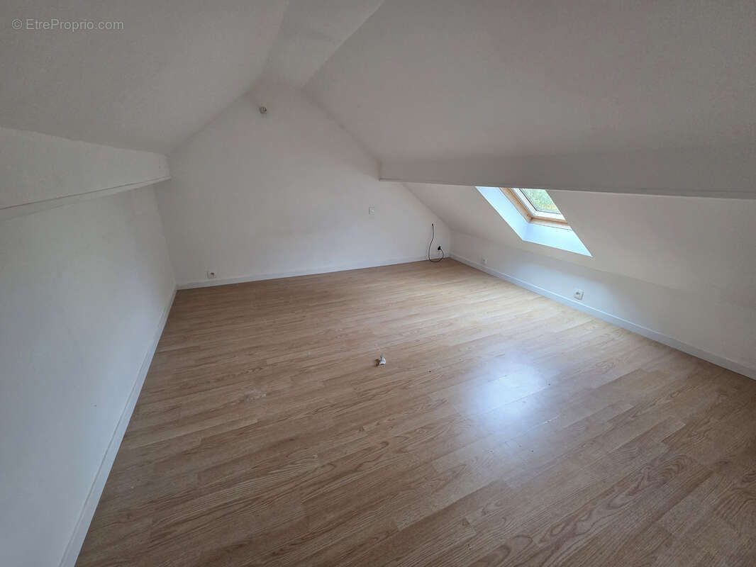 Maison à SAVIGNY-SUR-ORGE